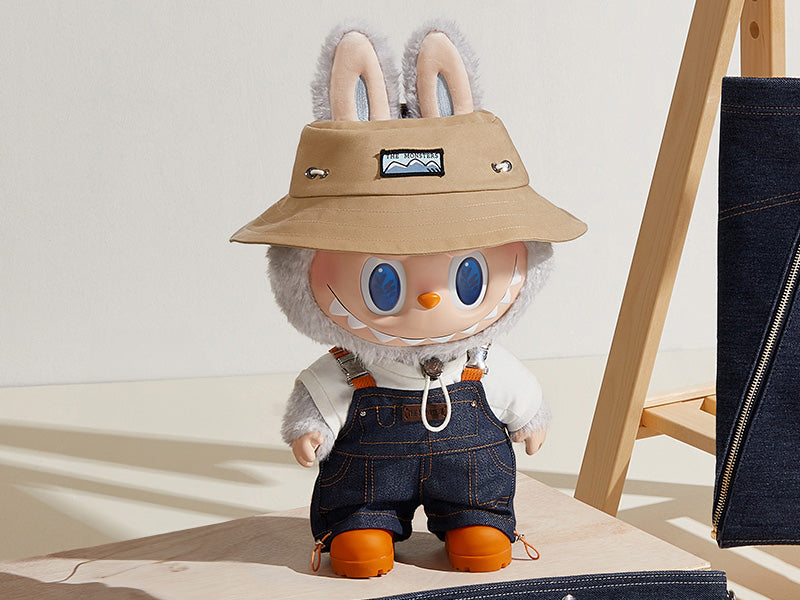 THE MONSTERS FALL IN WILD ぬいぐるみ